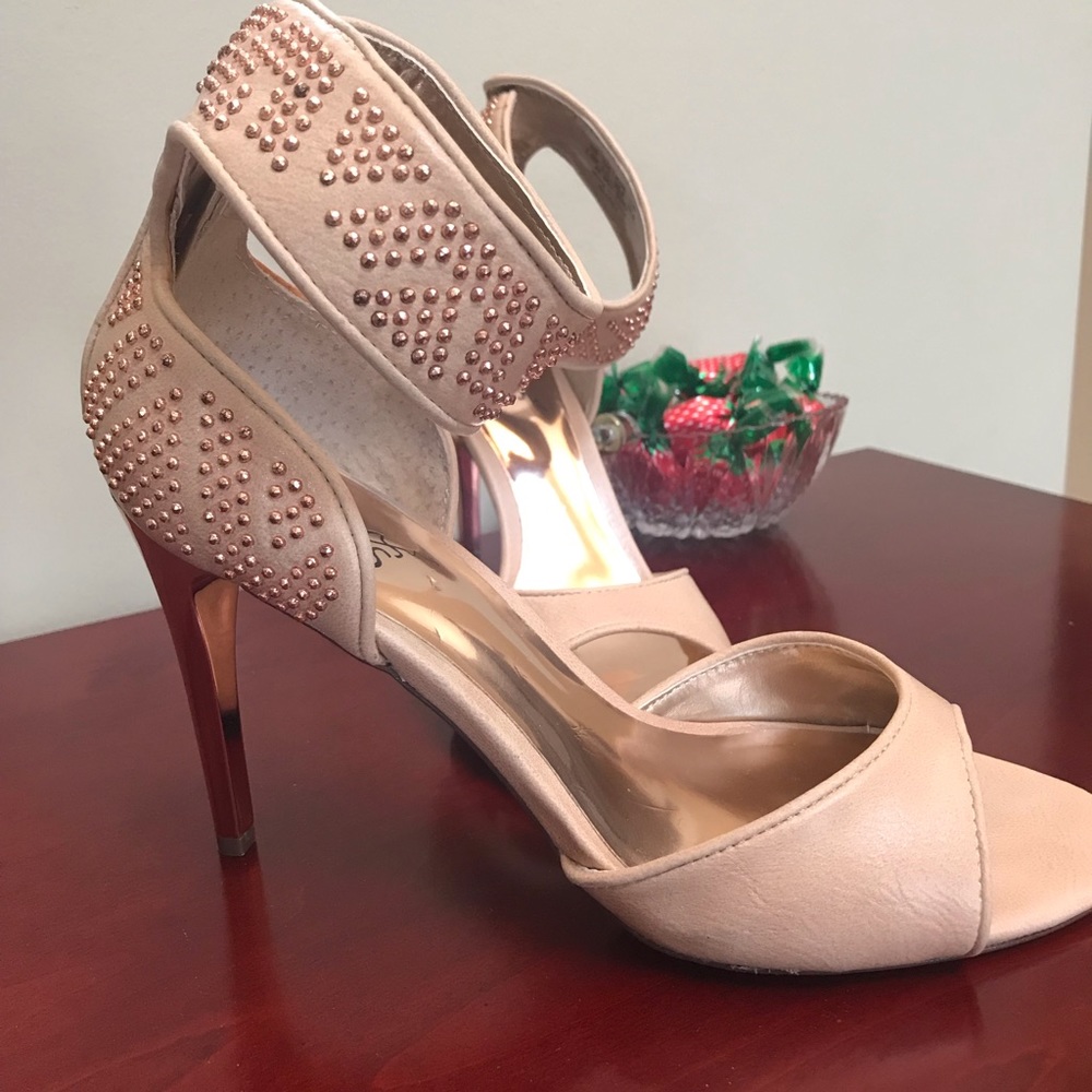 Carlos Santana High Heels Studded Size 7.5